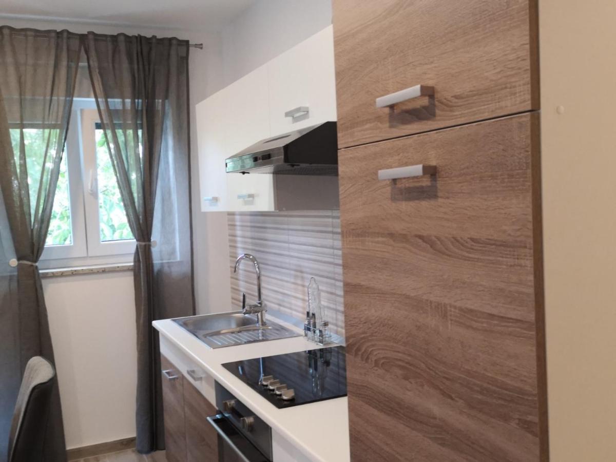 Eugenia Apartment Pula Ngoại thất bức ảnh